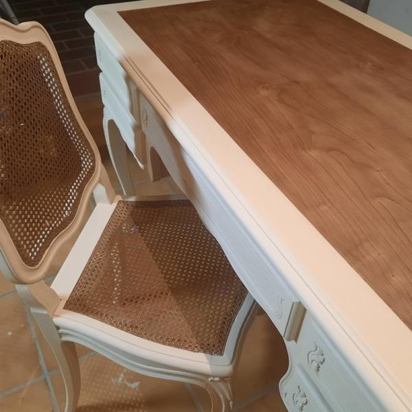 chaise de style Louis XV